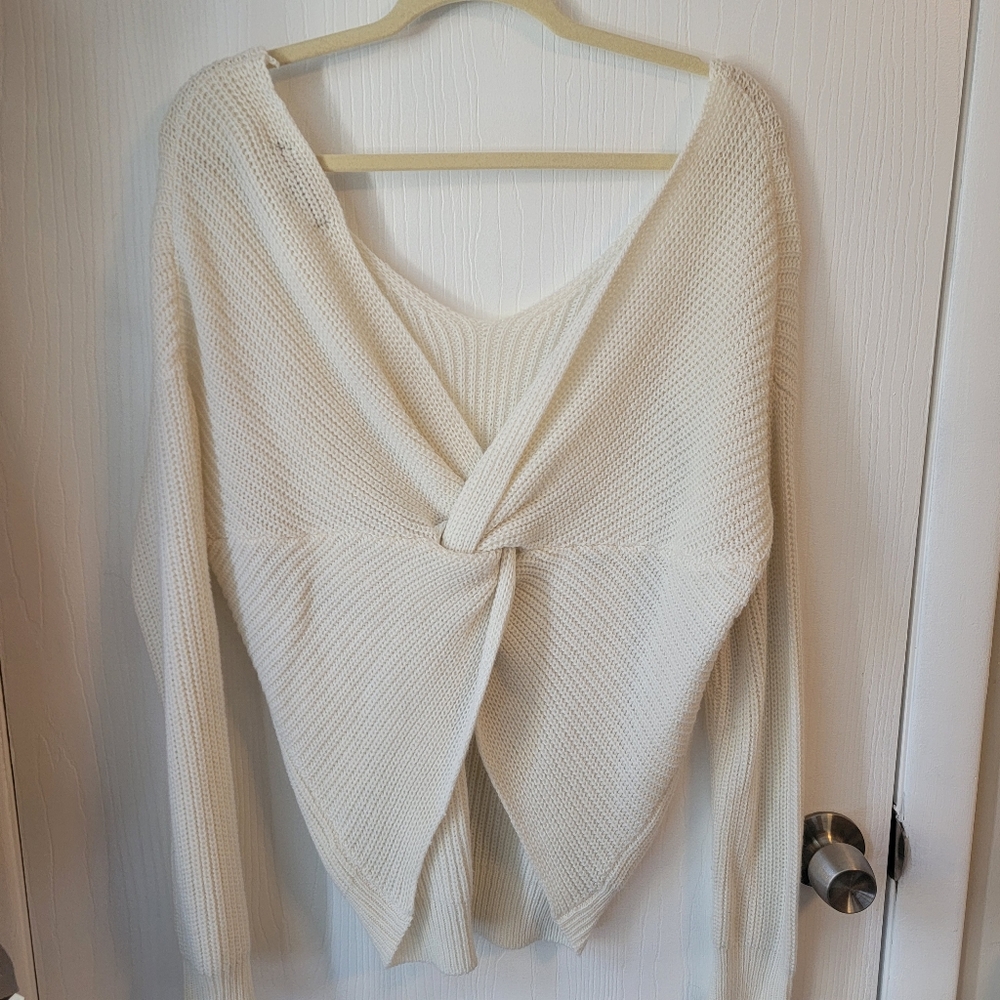 Love Tree Twist Back sweater